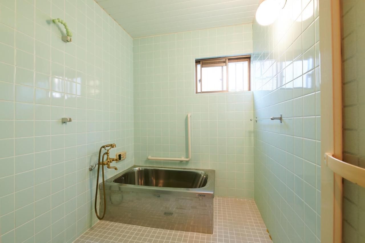 Aquamarine #2 - Pet Friendly, Self Check-in Only * Awaji